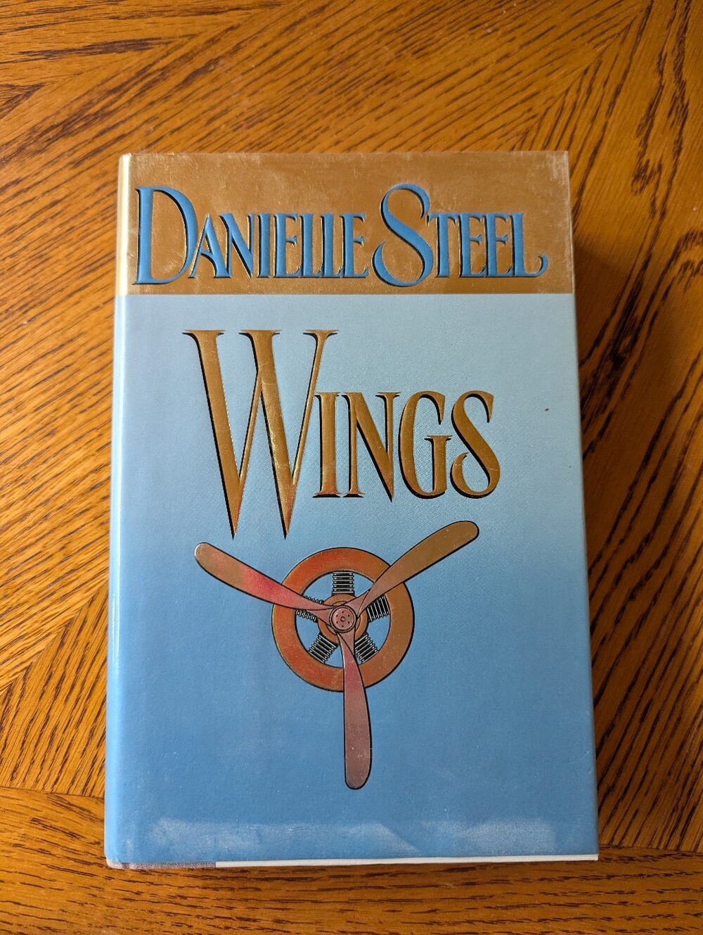 Danielle Steel - Wings hardcover Book - like New.